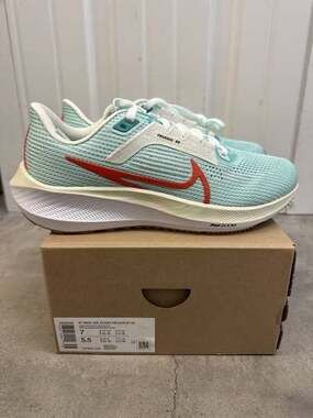 nike air zoom pegasus 40 womens